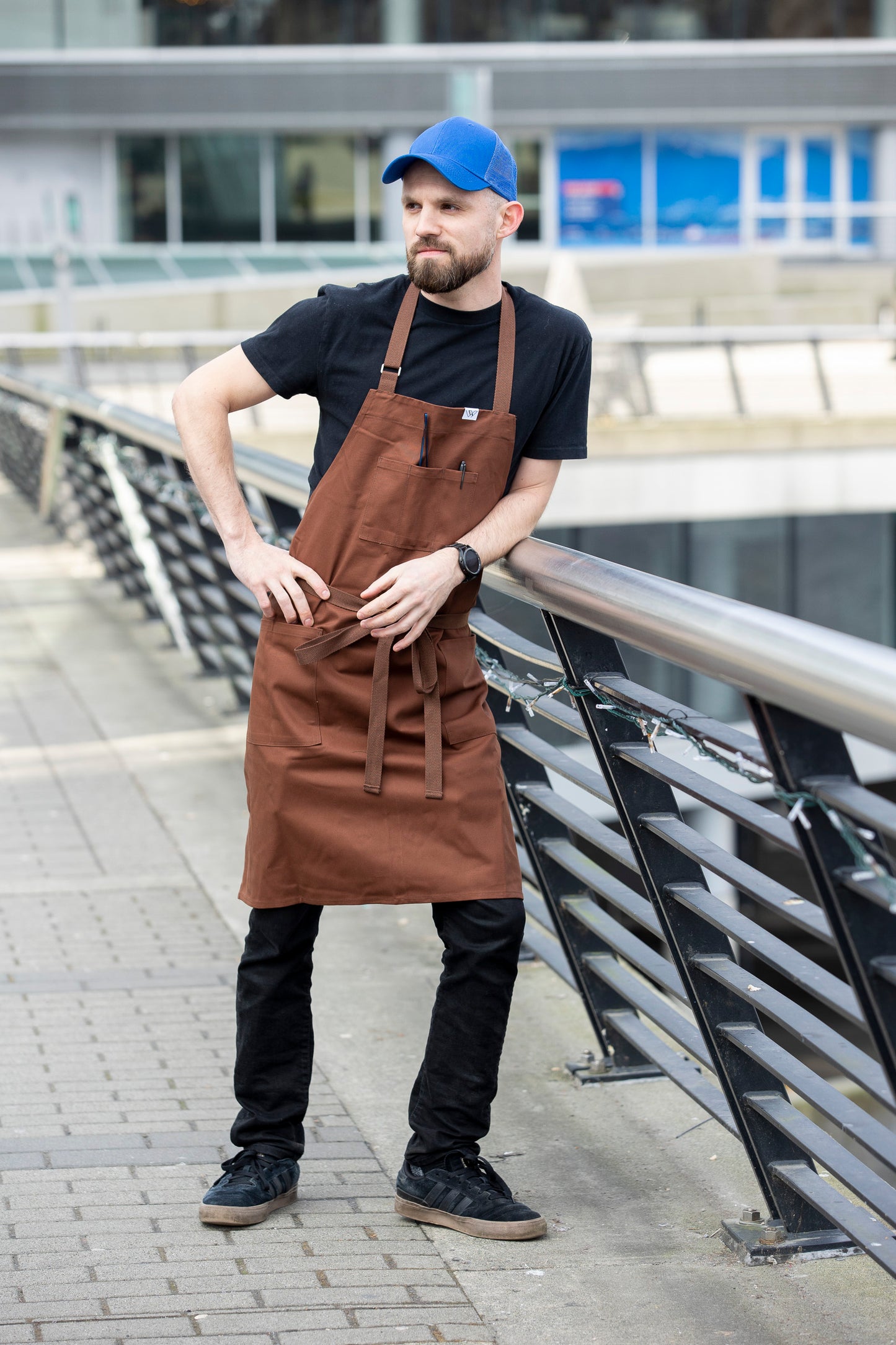 VANCOUVER 01 APRON