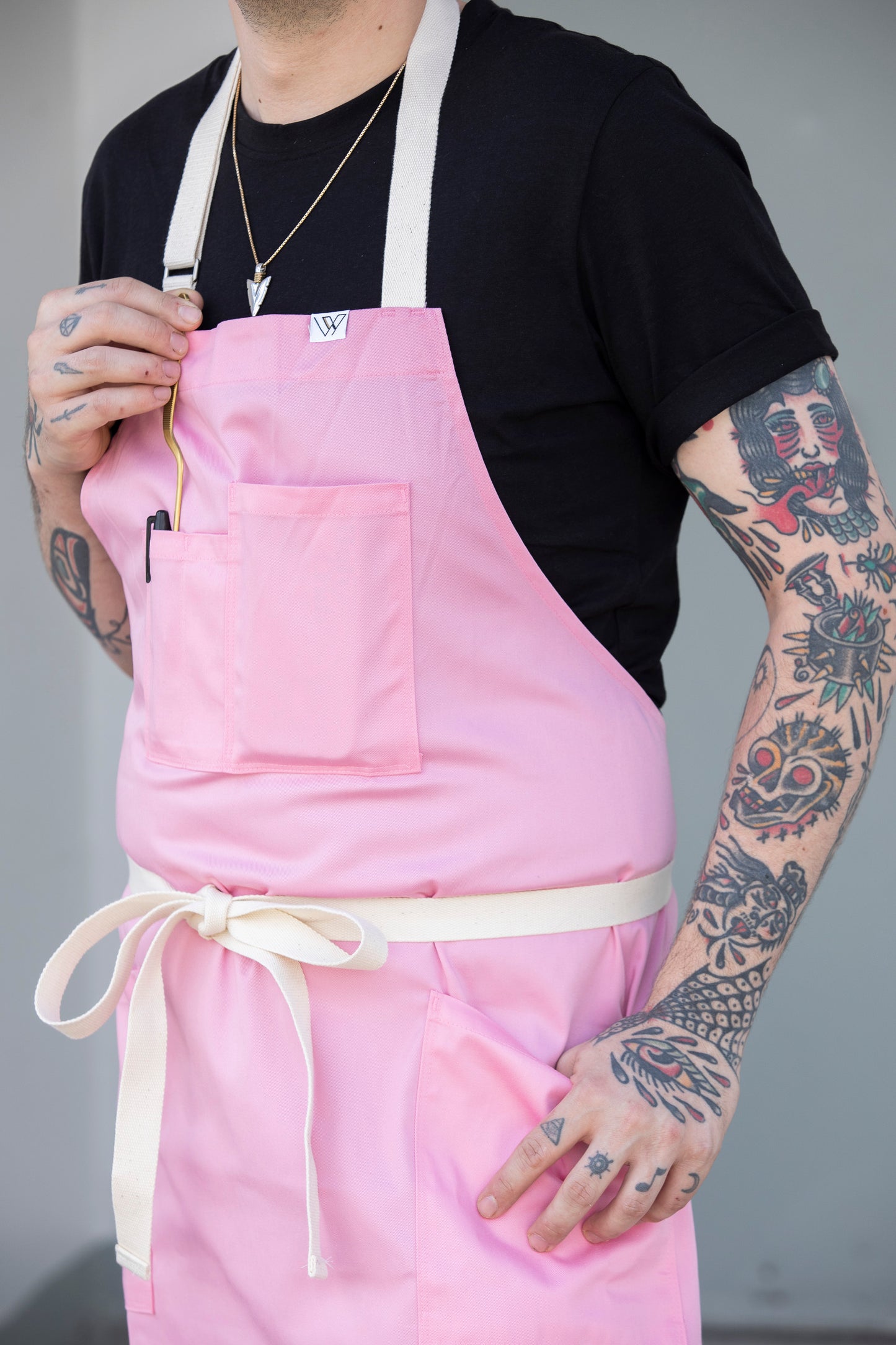 VANCOUVER 83 APRON