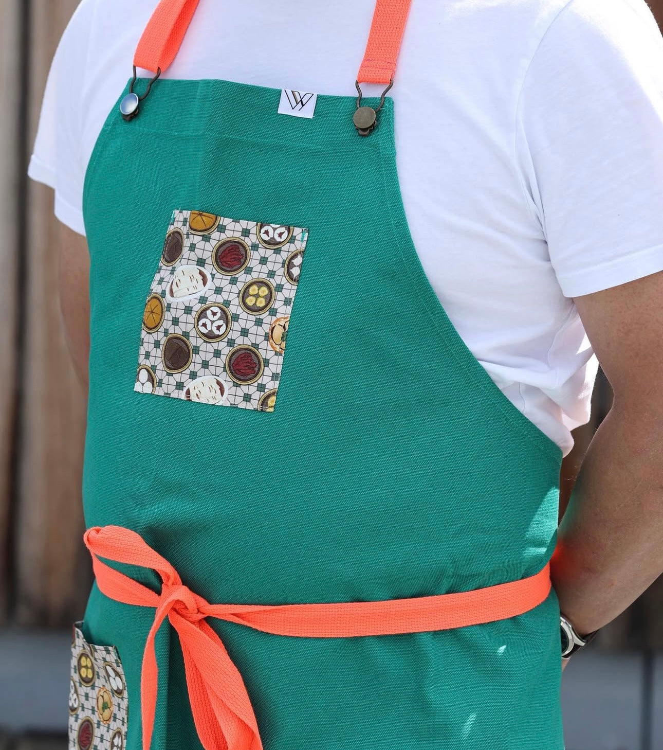 DIMSUM APRON