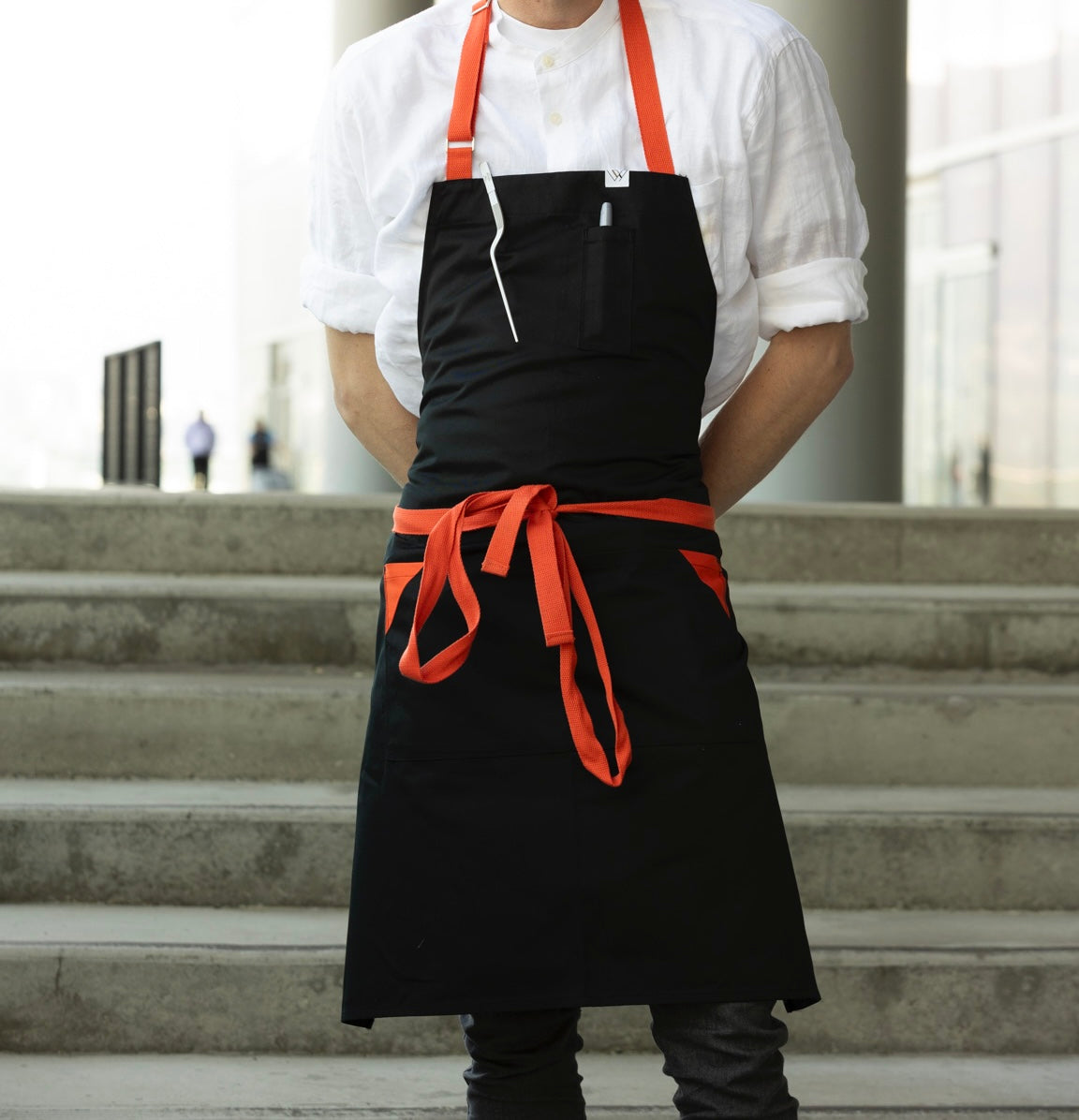 VANCOUVER 209 APRON