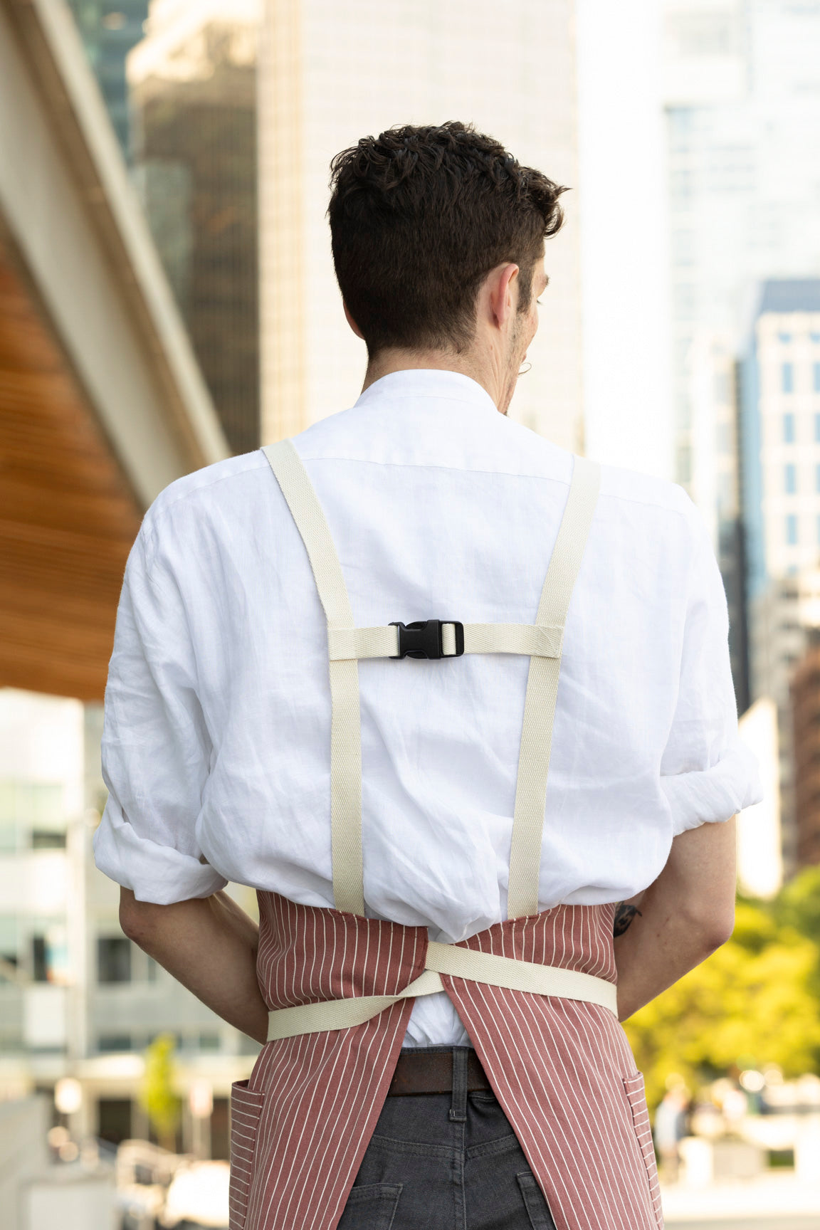 VANCOUVER 205 H BACK APRONS