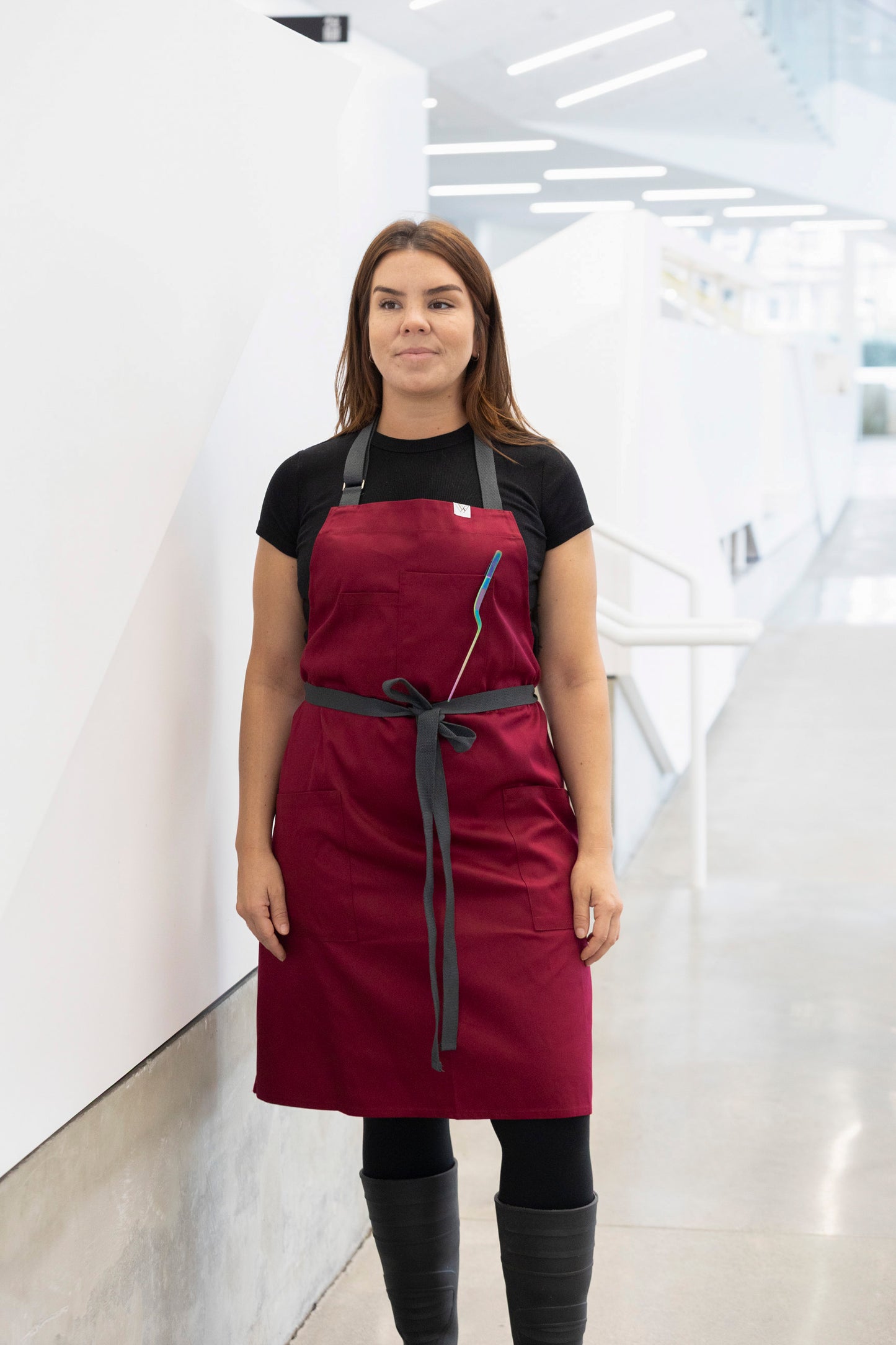 VANCOUVER 83 APRON