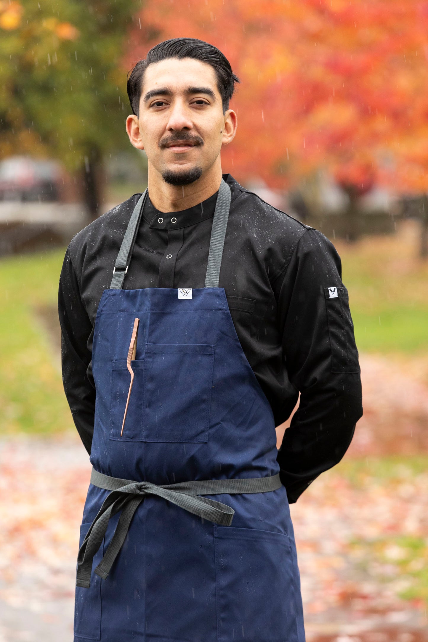 VANCOUVER 83 APRON