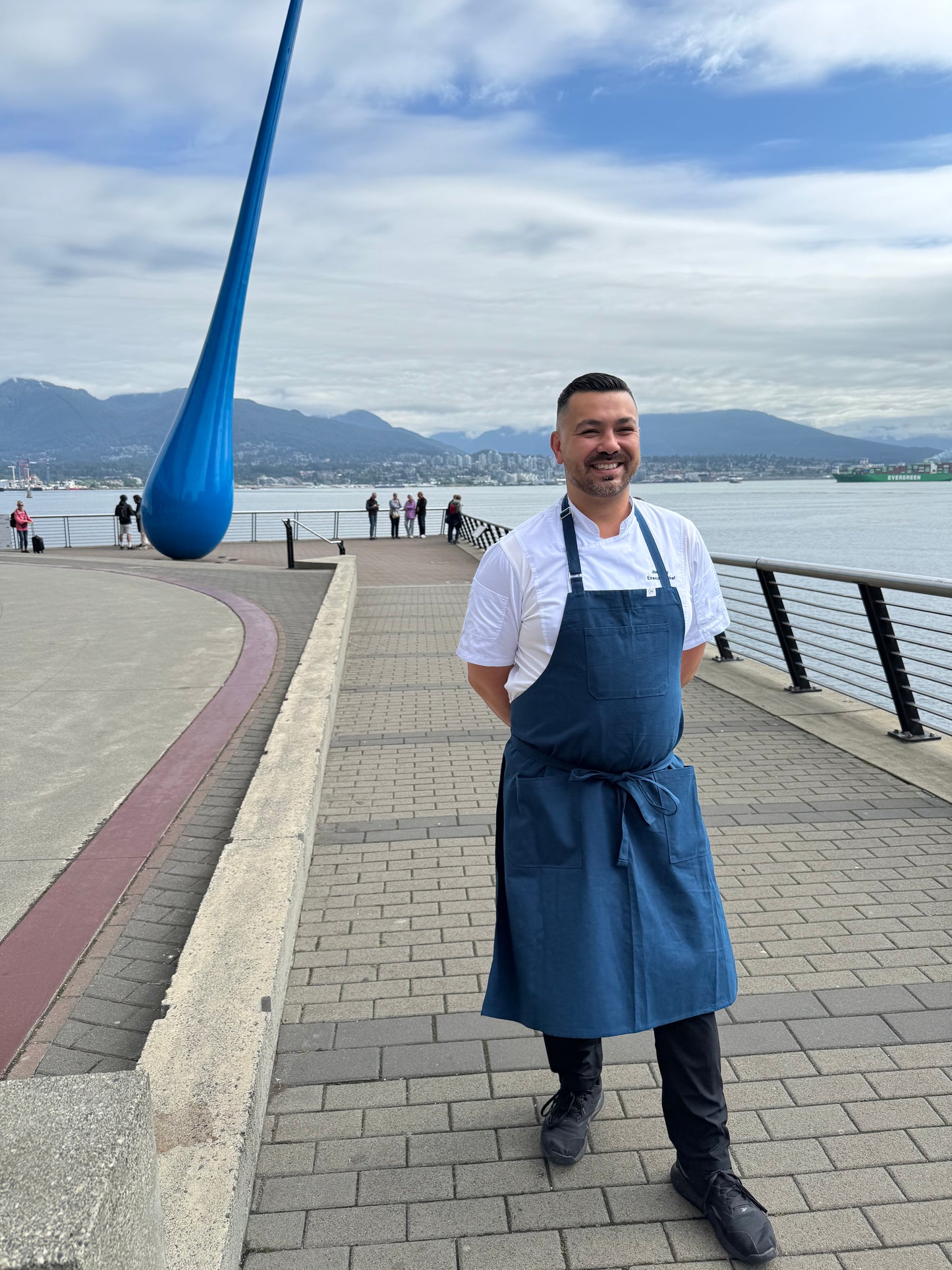 VANCOUVER 94 APRON