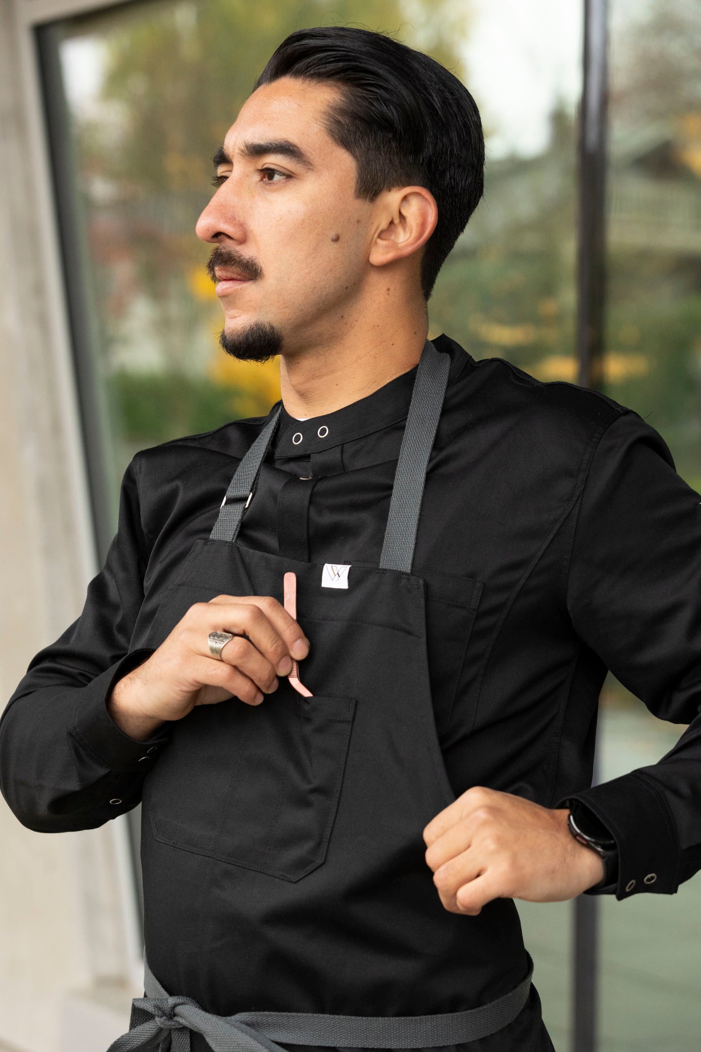VANCOUVER 94 BLACK APRON
