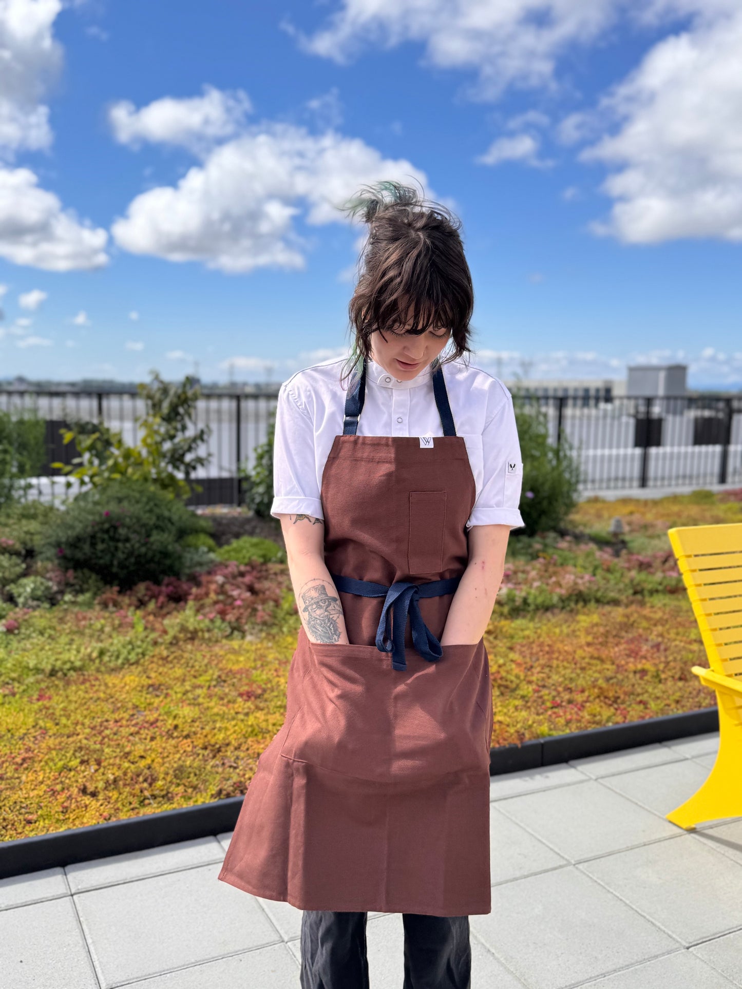 VANCOUVER 39 APRON