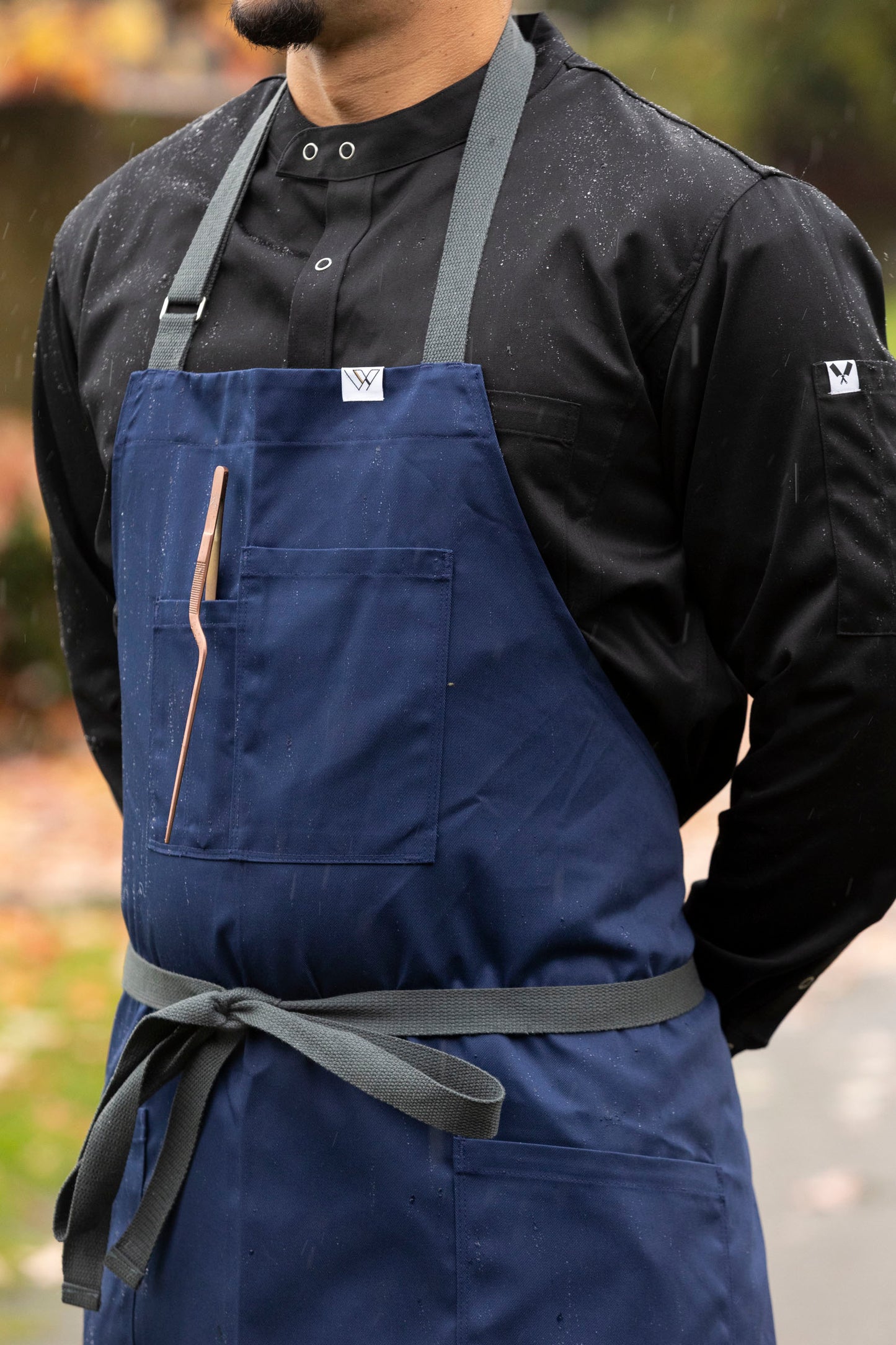 VANCOUVER 83 APRON