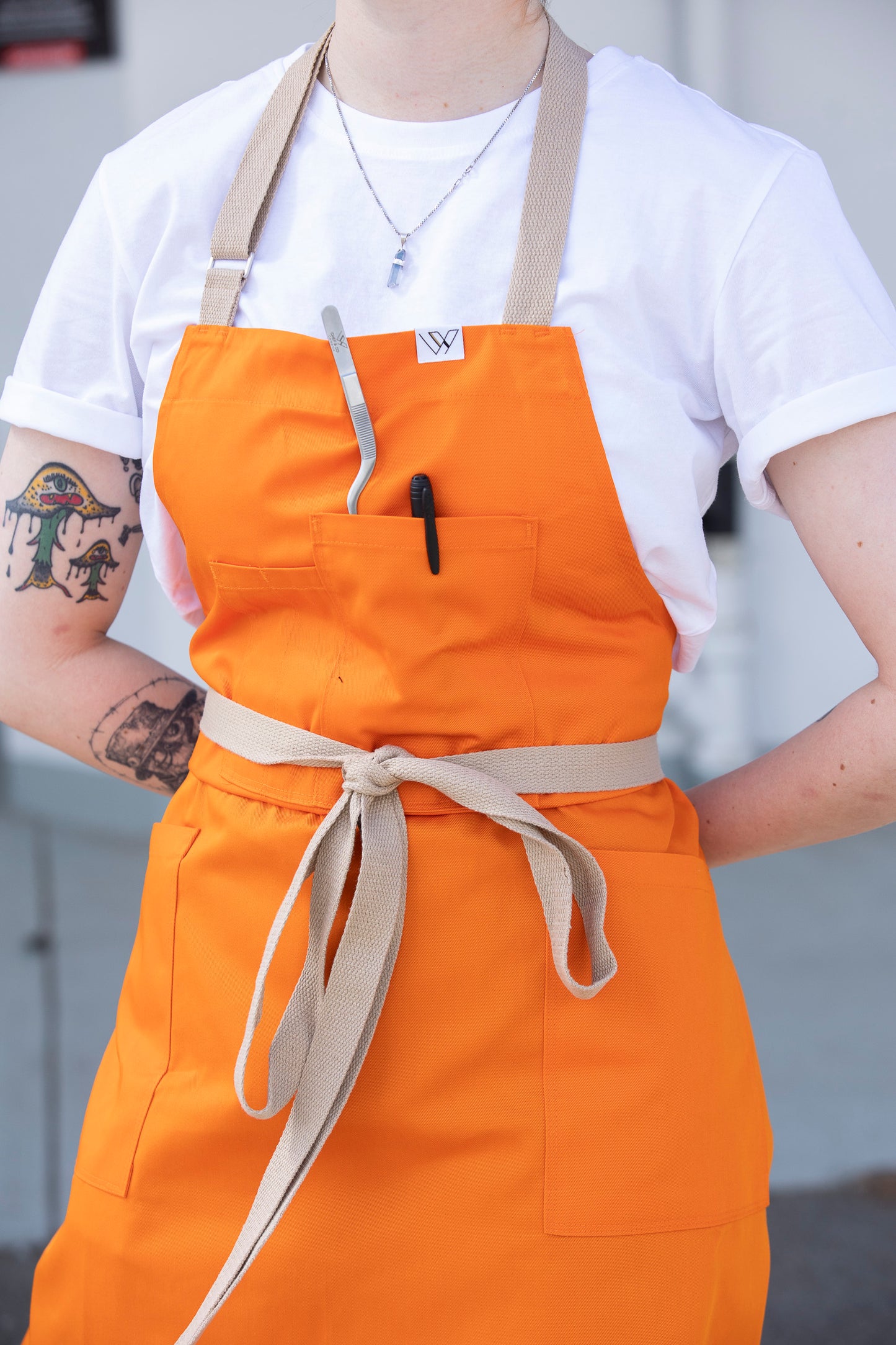 VANCOUVER 83 APRON