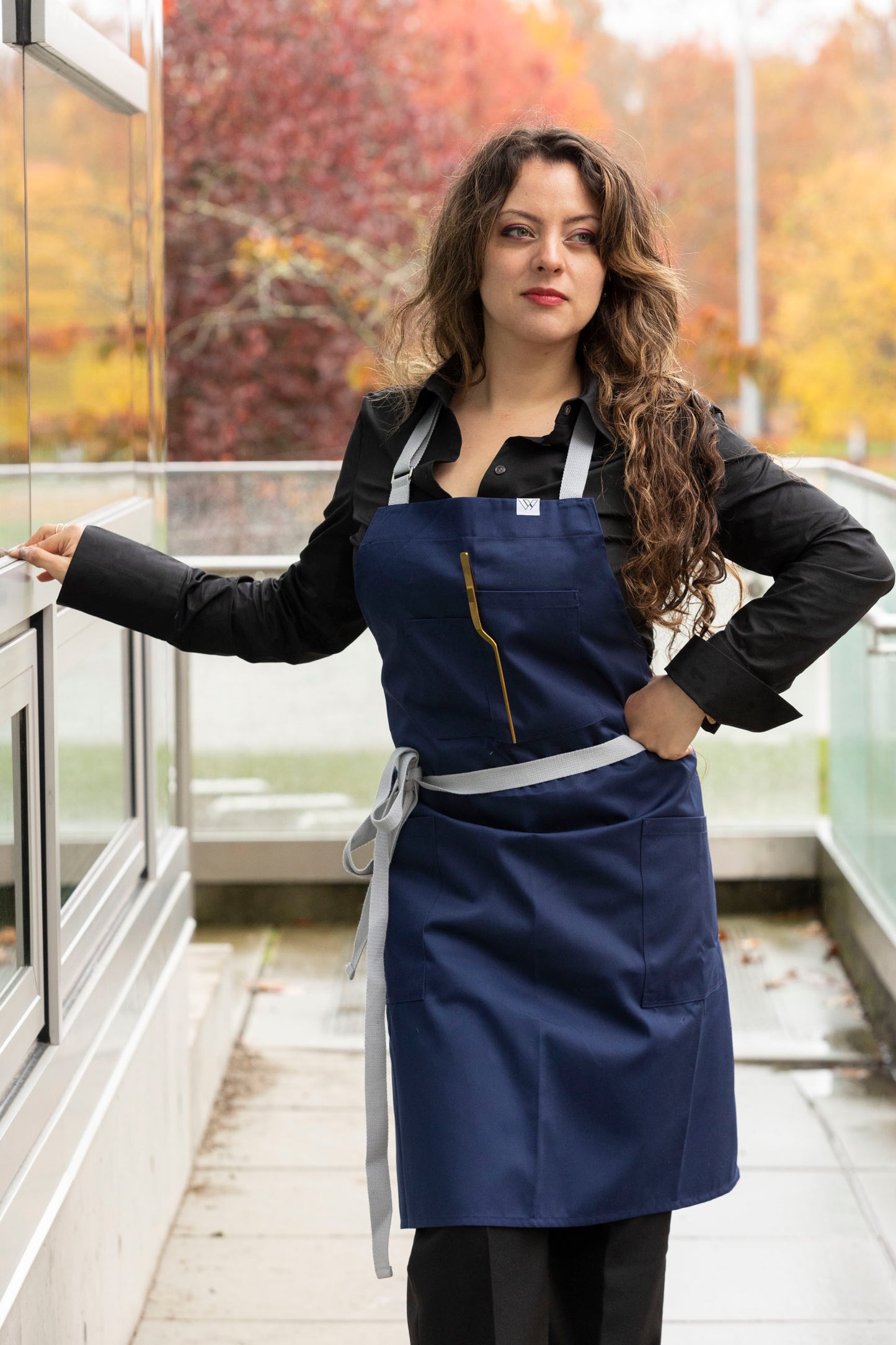 VANCOUVER 83 APRON