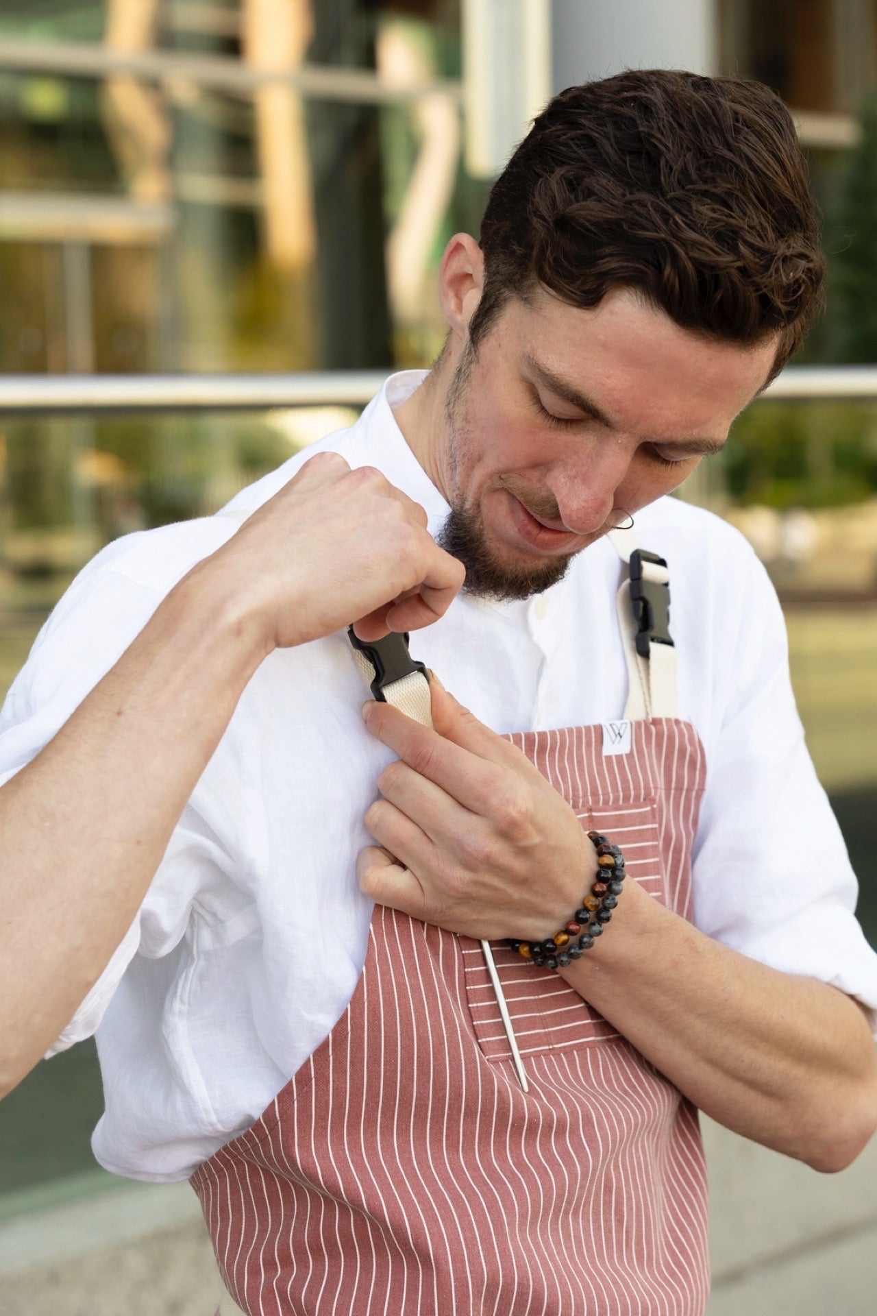 VANCOUVER 205 H BACK APRONS