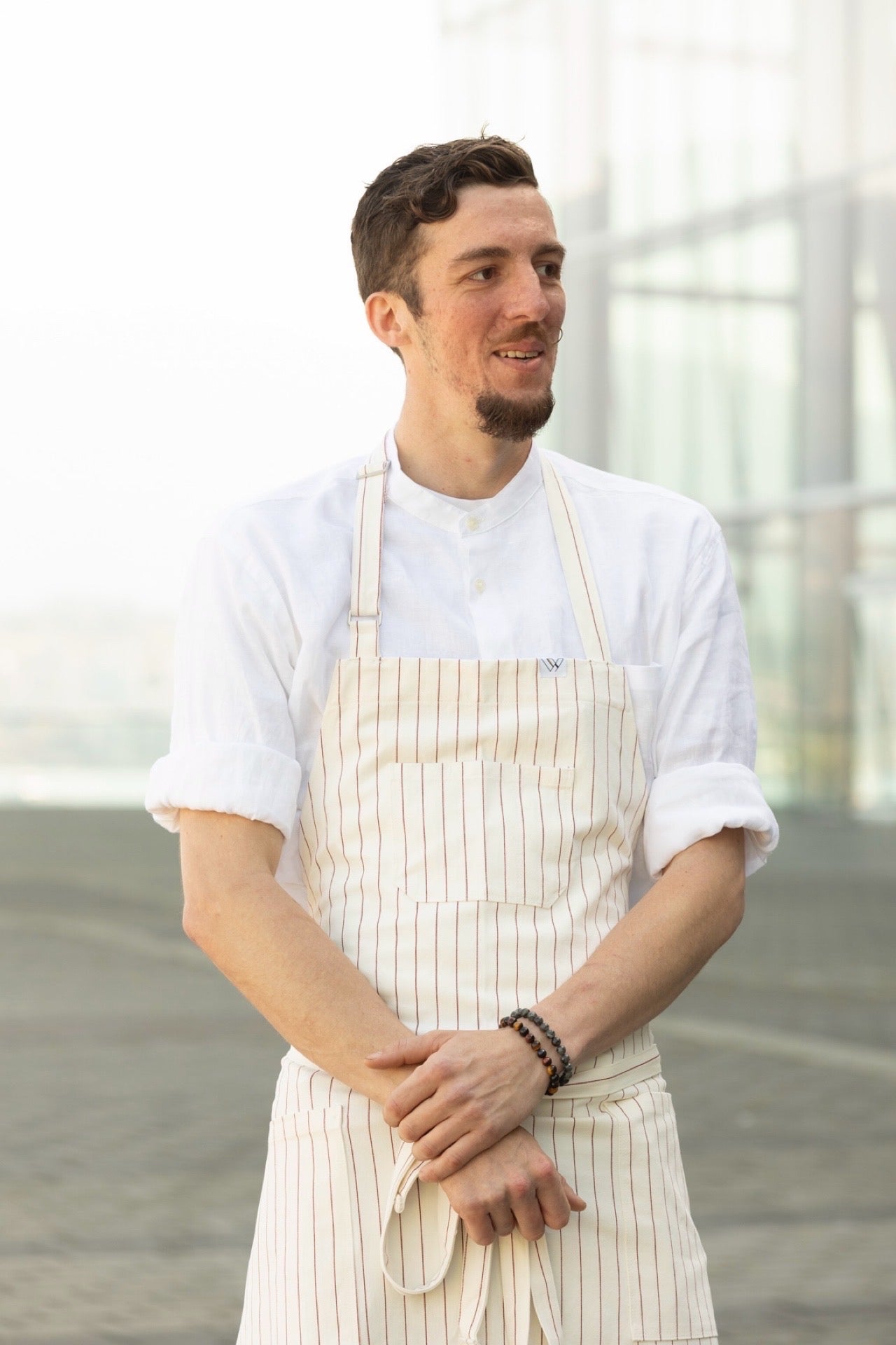 VANCOUVER 110 APRON (cream red stripe)
