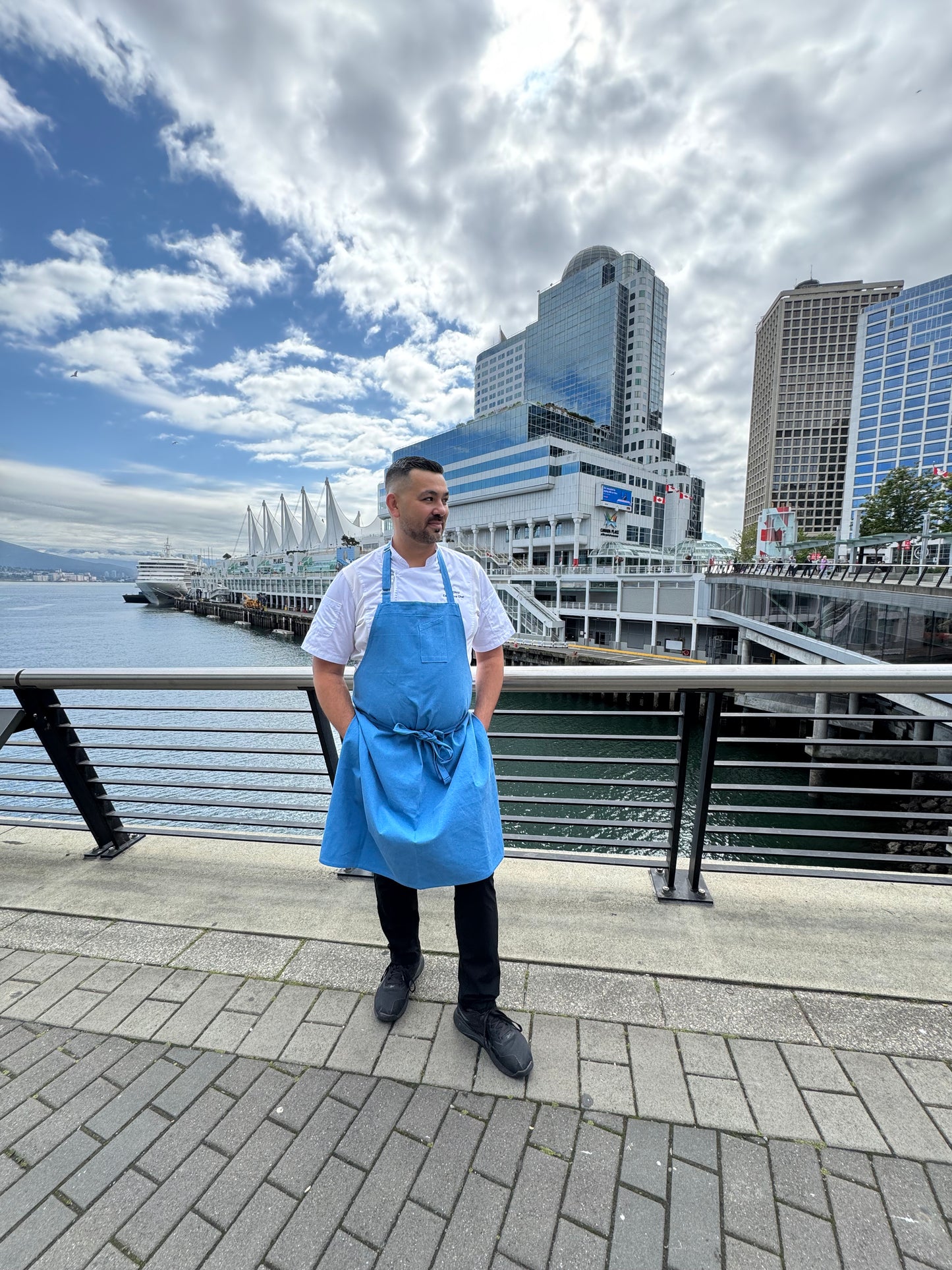 THE ATELIER SERIES 3 APRON