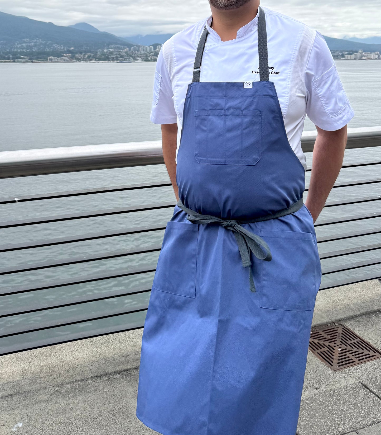 VANCOUVER 94 APRON