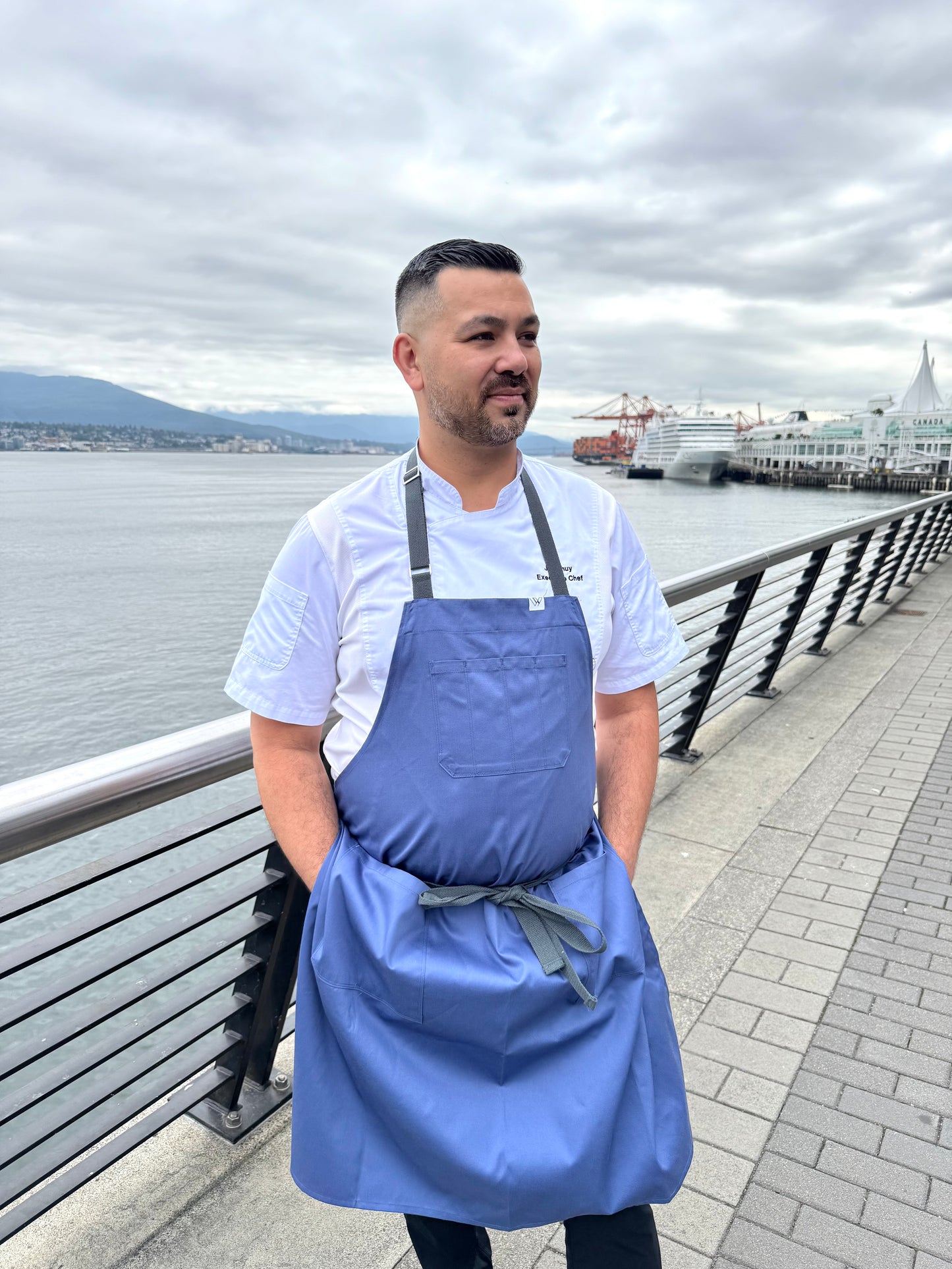 VANCOUVER 94 APRON