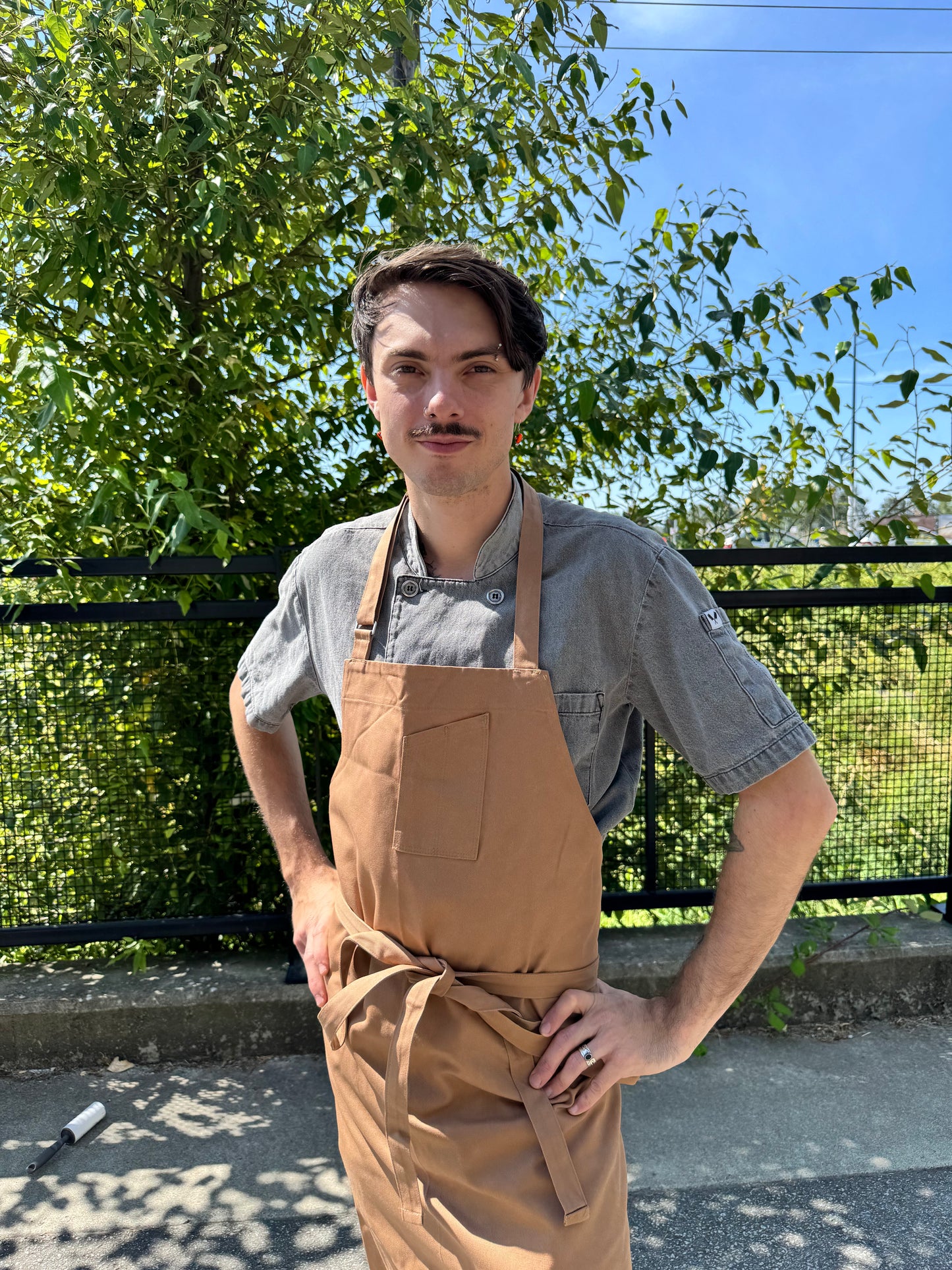 THE ATELIER SERIES 5 APRON