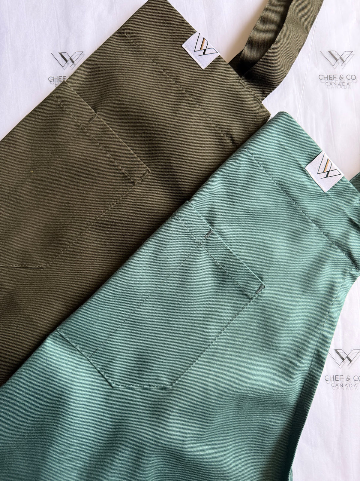 Flash sale apron bundle (cotton polyester)