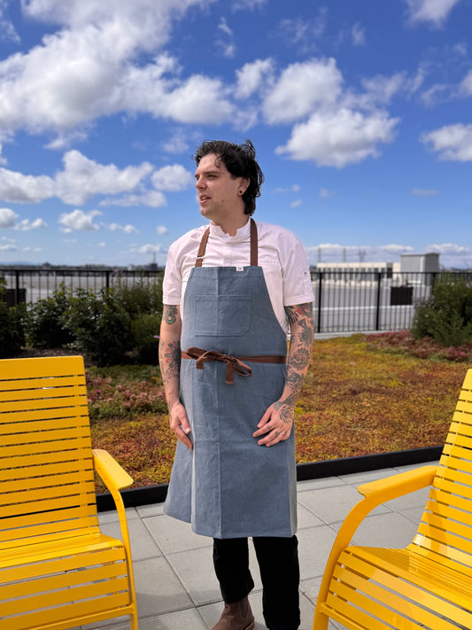 VANCOUVER 83 APRON