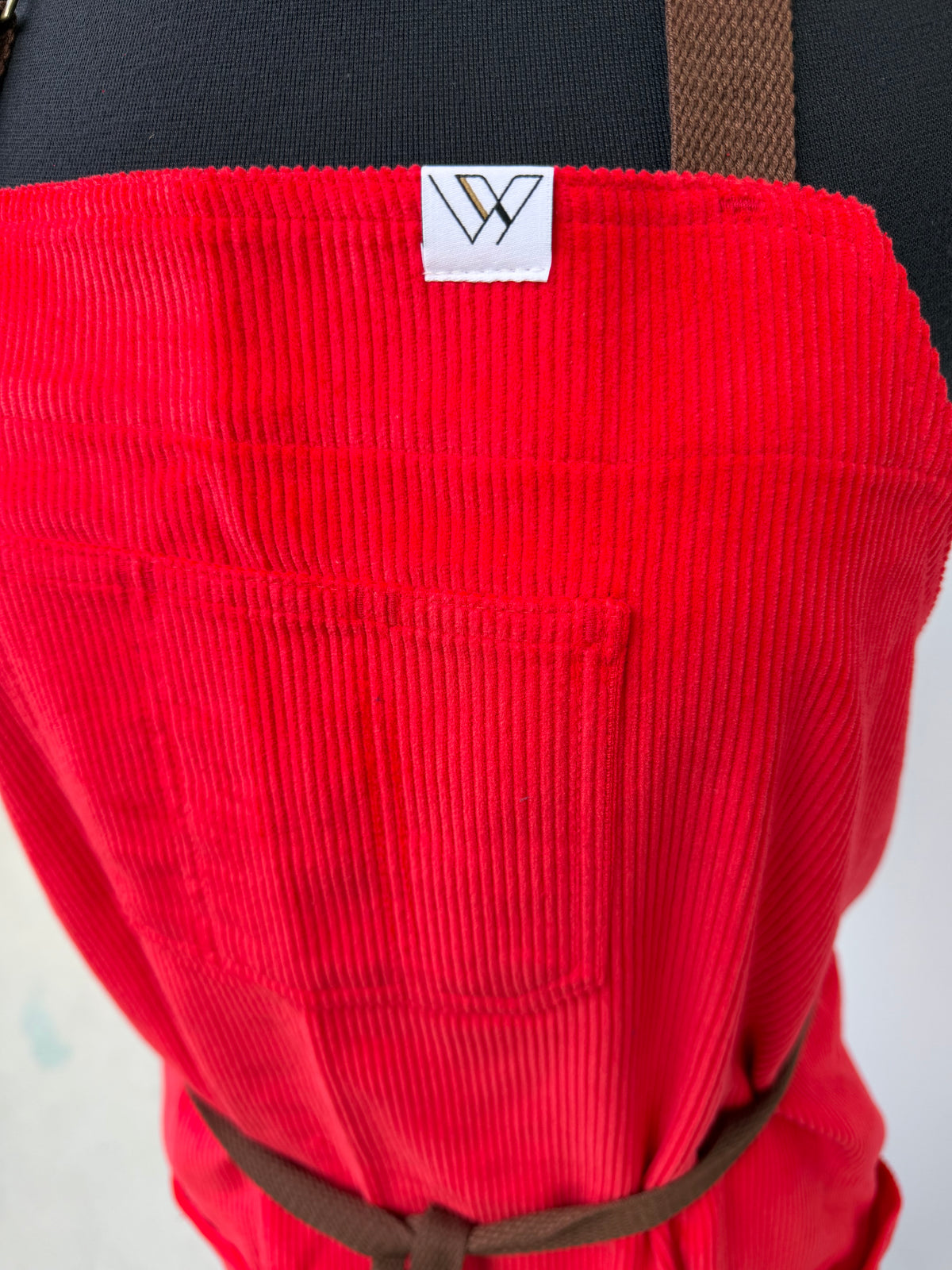 Vancouver 84 Corduroy Apron