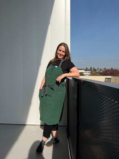 Vancouver 94 Apron (corduroy)