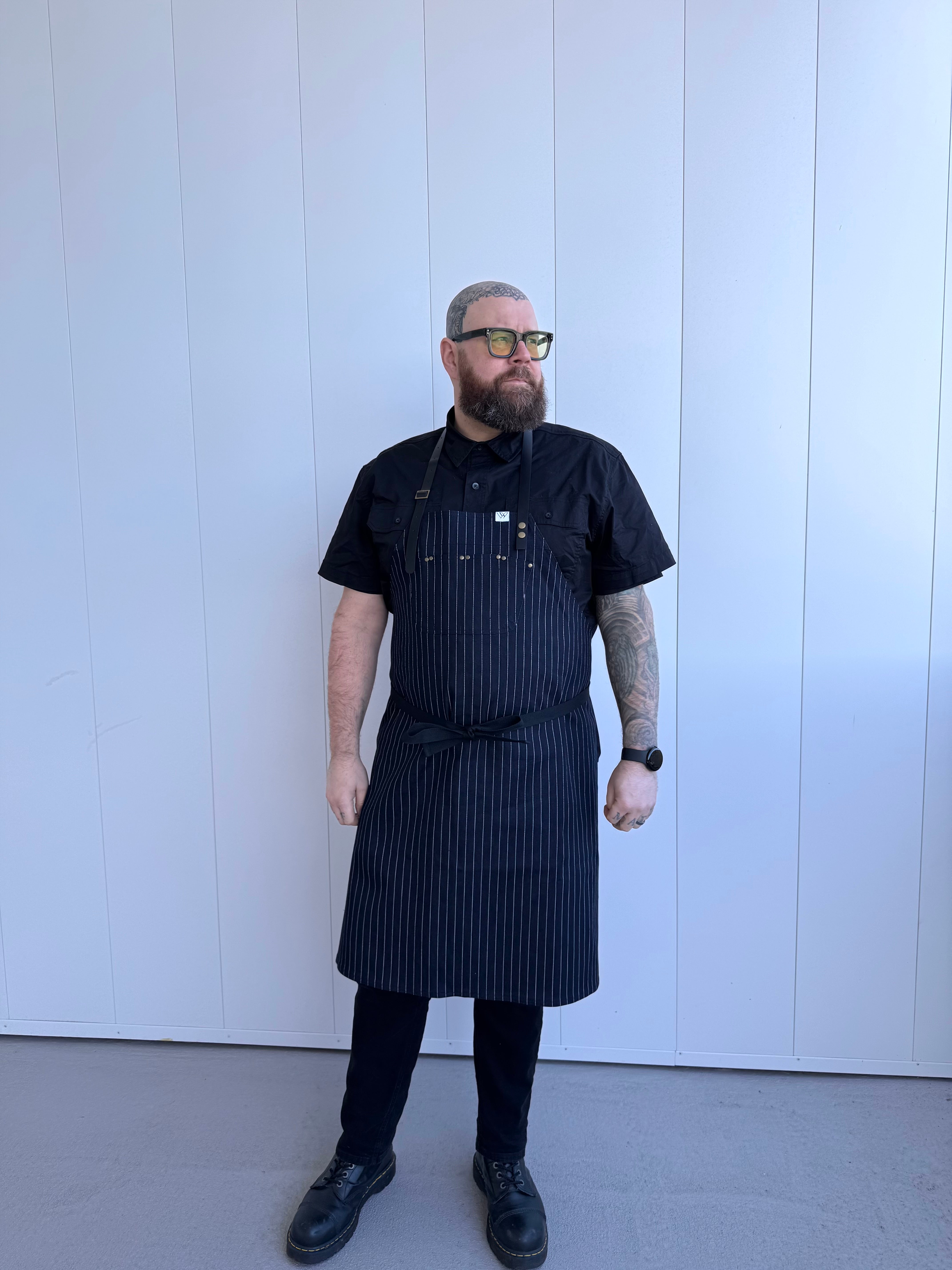 Seoul 01 Apron (stripe leather neck strap) – Chef and Co Canada