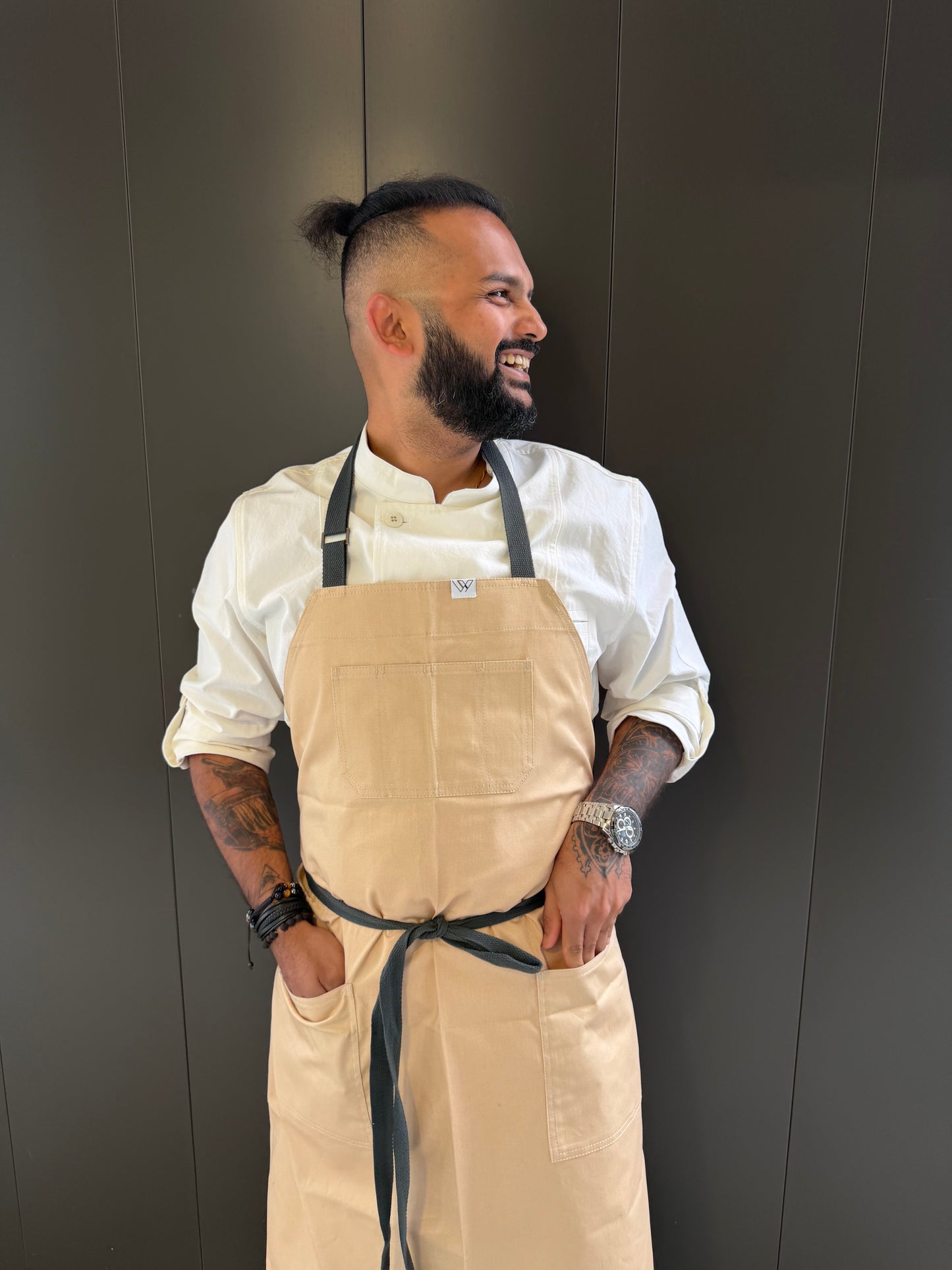 Vancouver 94 Apron (golden beige cream)