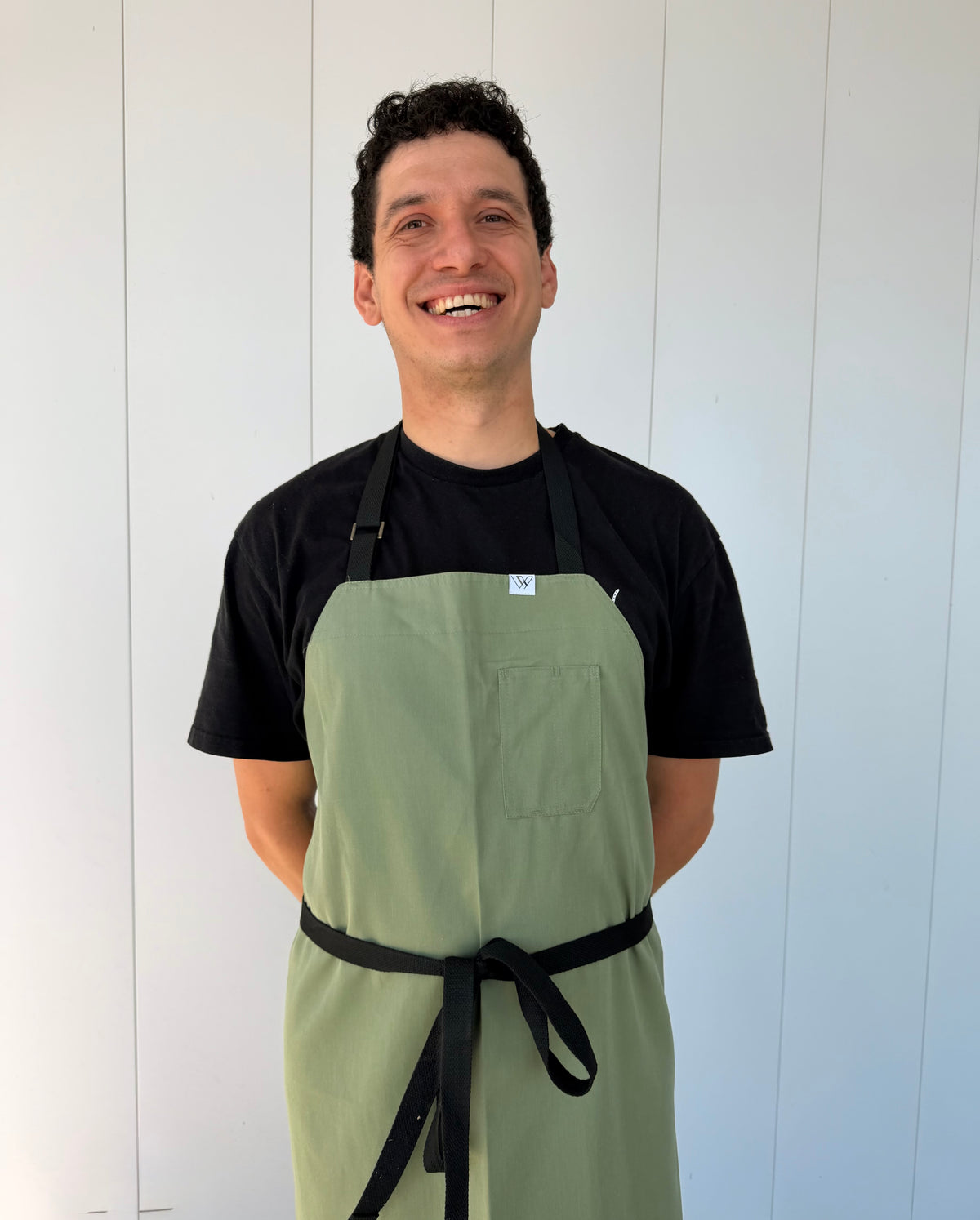Vancouver 213 Apron (sage cotton polyester with black straps)