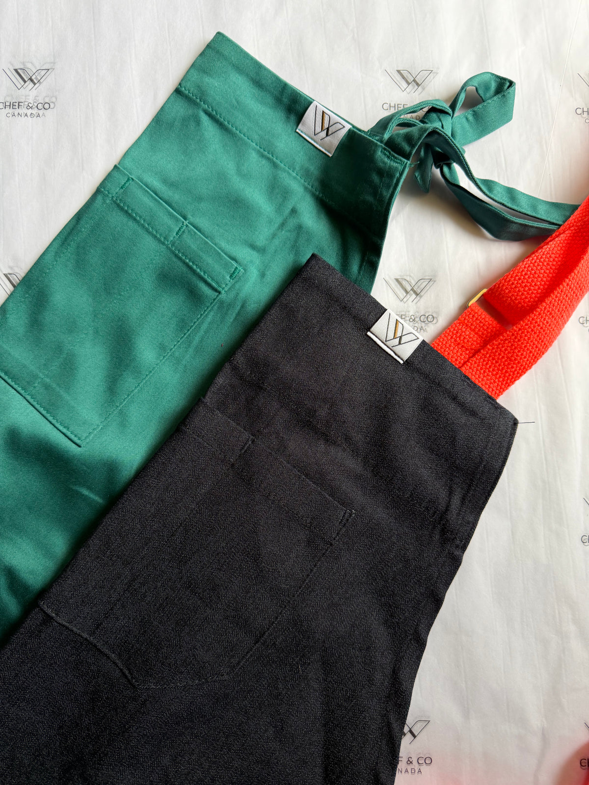 Flash sale apron bundle