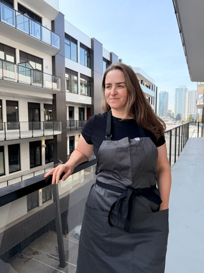 Vancouver 162 Apron (gray cotton polyester)