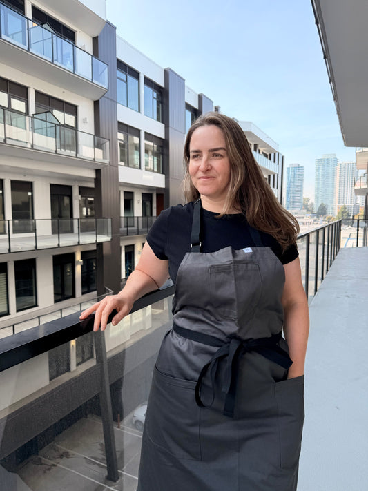 Vancouver 162 Apron (gray cotton polyester)