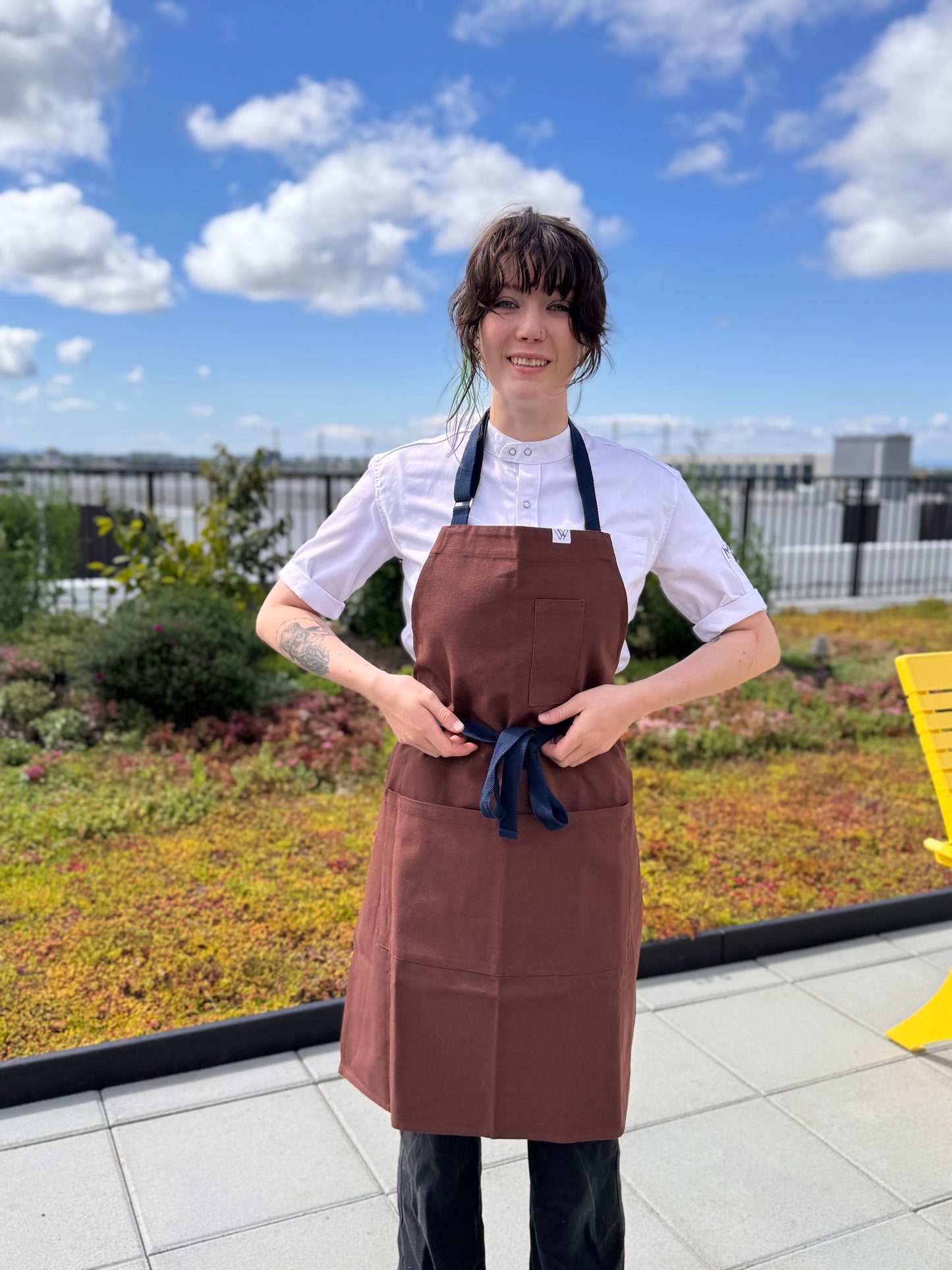 VANCOUVER 39 APRON