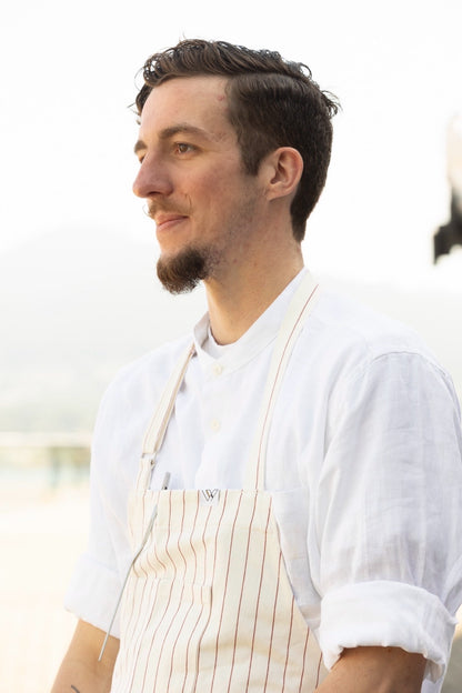 VANCOUVER 110 APRON (cream red stripe)