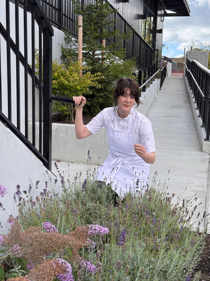 THE ATELIER SERIES 6 APRON