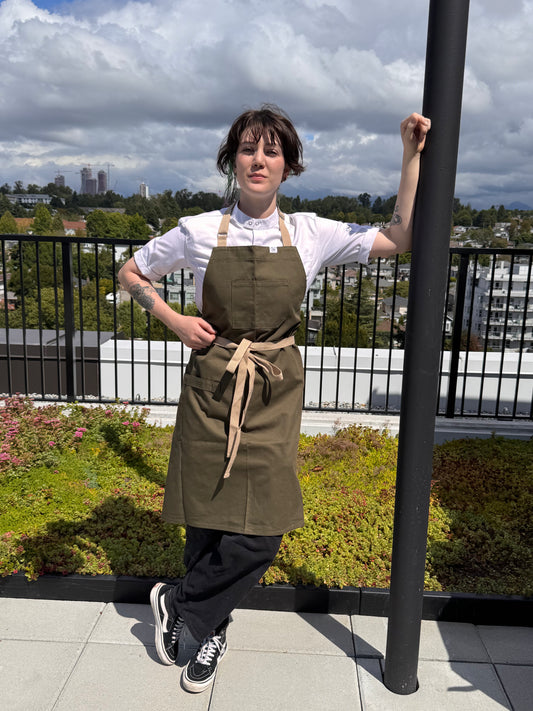 VANCOUVER 84 APRON