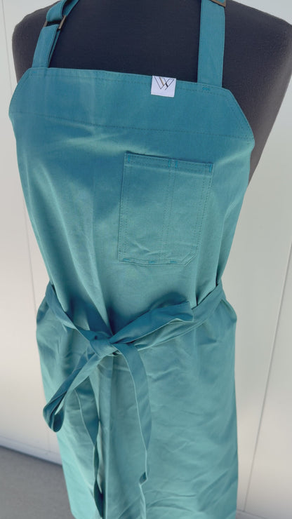 Vancouver 213 Apron (TALL)